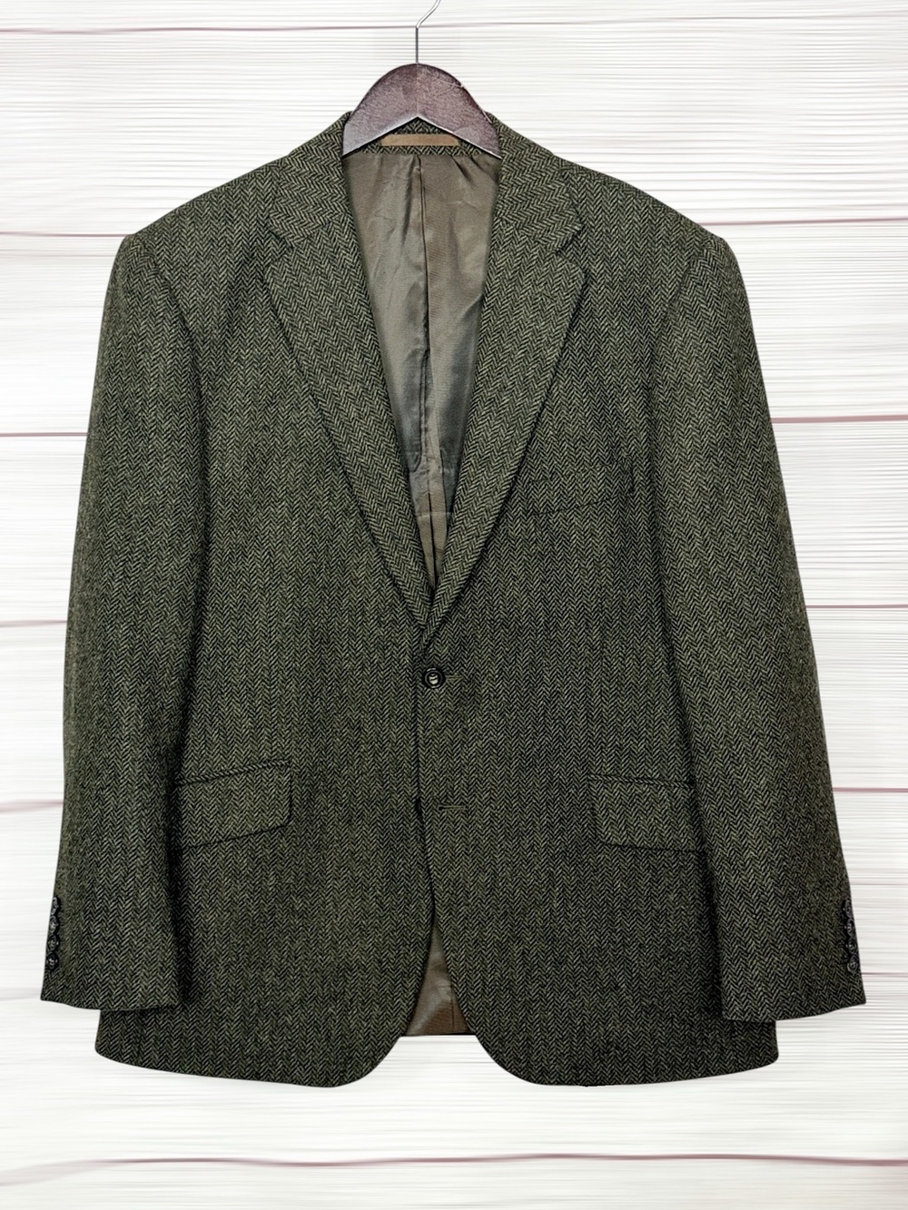 TailorByrd Wool Sport Coat 44R Olive Herringbone Moon Fabric England Tweed